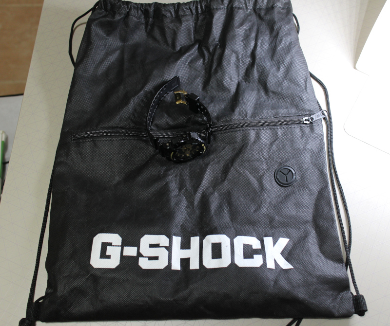 Сумка, которая прилагается к часам Casio G-Shock GA-110GB